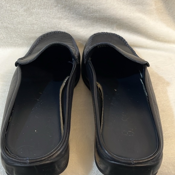 Bass Navy Leather Slide Mule Clog. Size 7 1/2. Excellent Condition - Picture 5 of 9